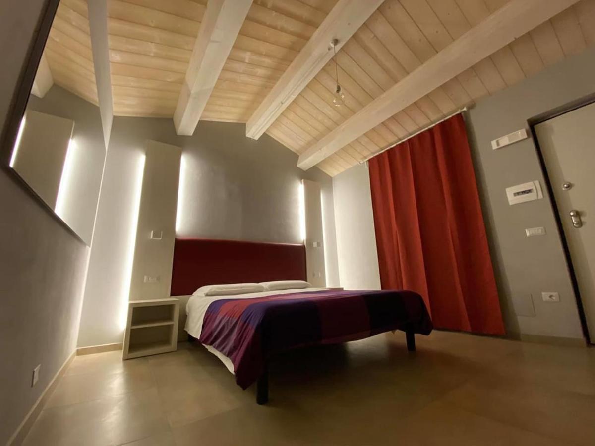Il Villino Agriturismo B&B Belforte del Chienti Bagian luar foto
