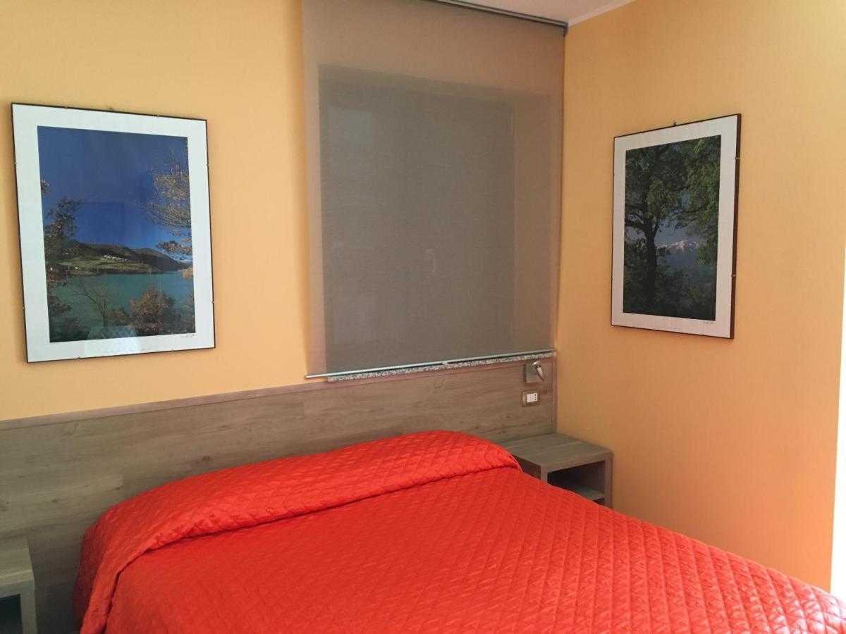 Il Villino Agriturismo B&B Belforte del Chienti Bagian luar foto