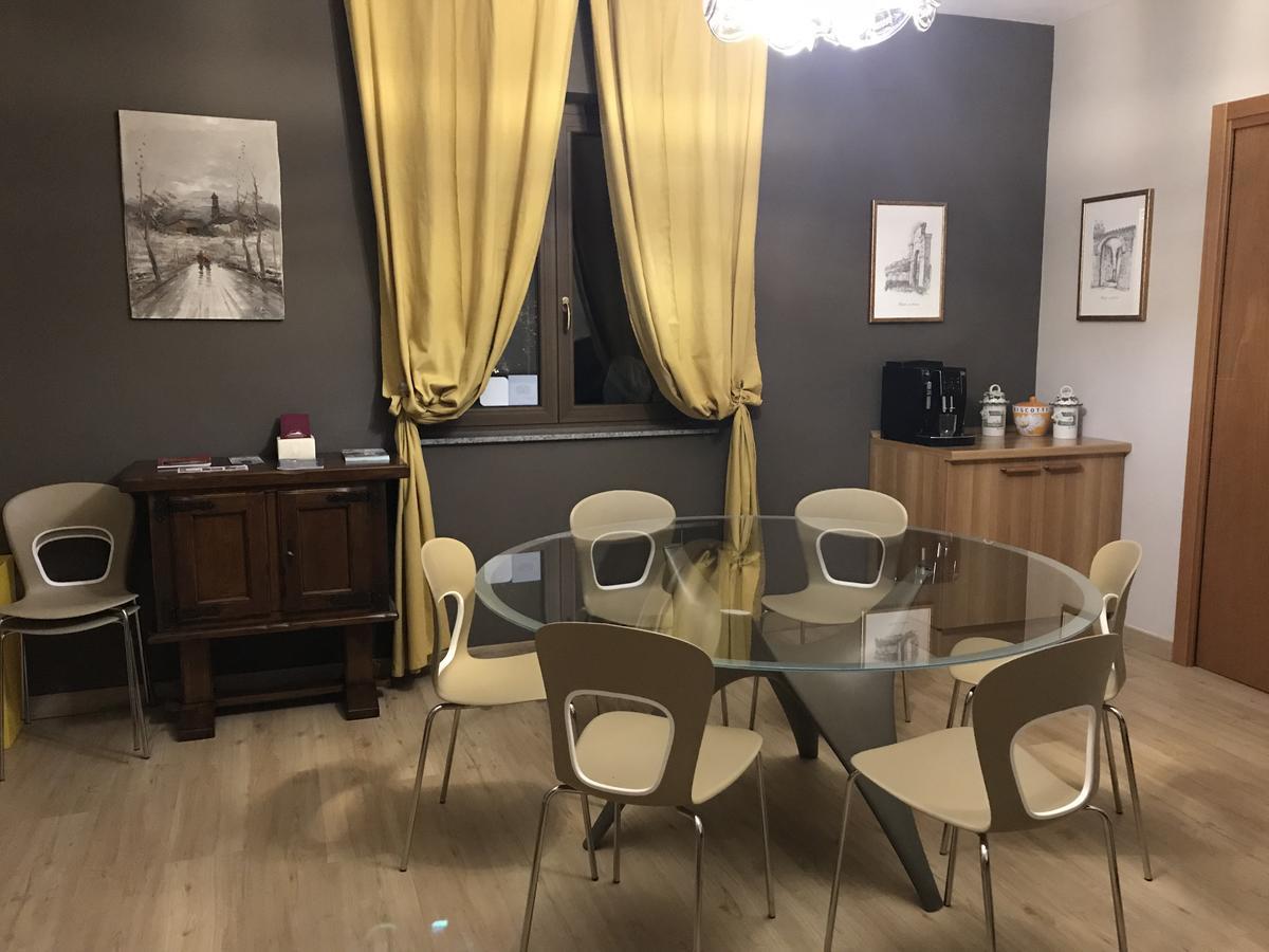 Il Villino Agriturismo B&B Belforte del Chienti Bagian luar foto