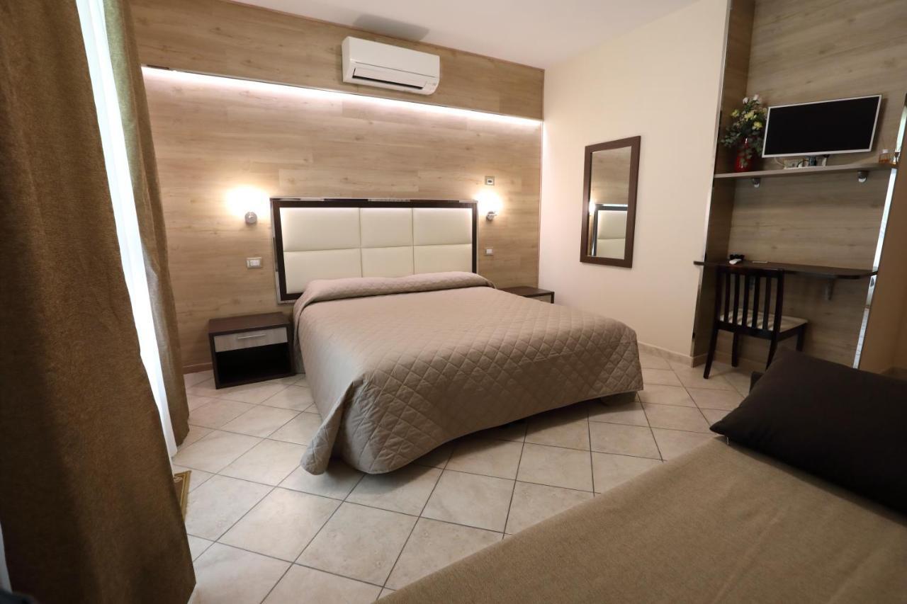 Il Villino Agriturismo B&B Belforte del Chienti Bagian luar foto