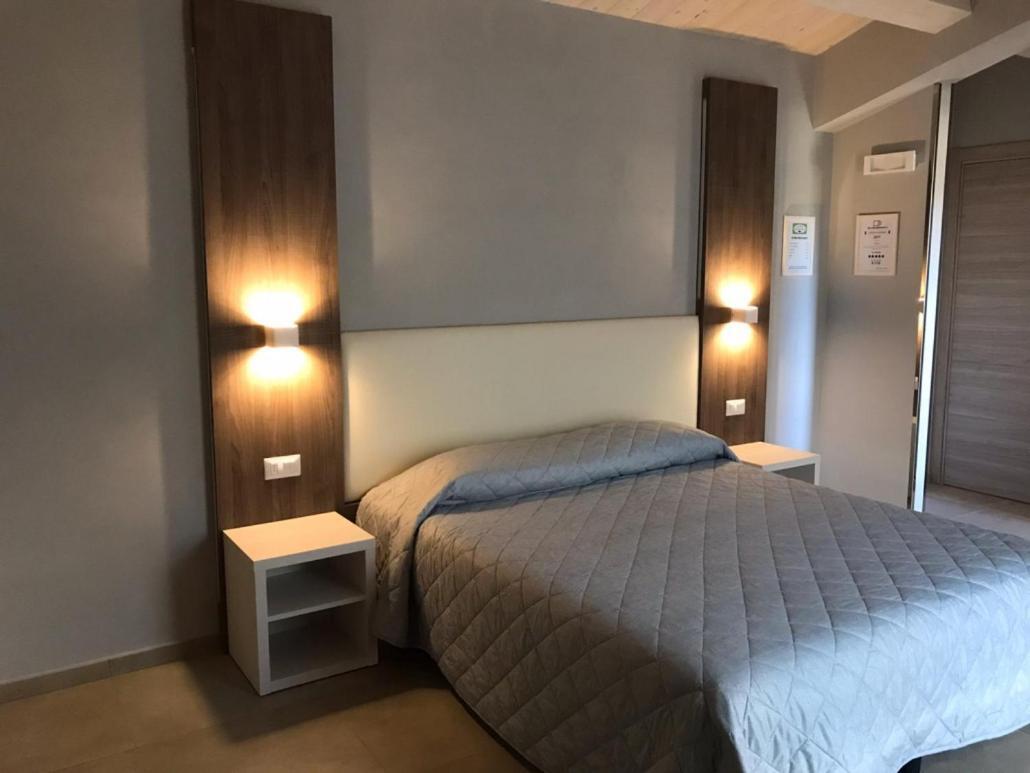 Il Villino Agriturismo B&B Belforte del Chienti Bagian luar foto